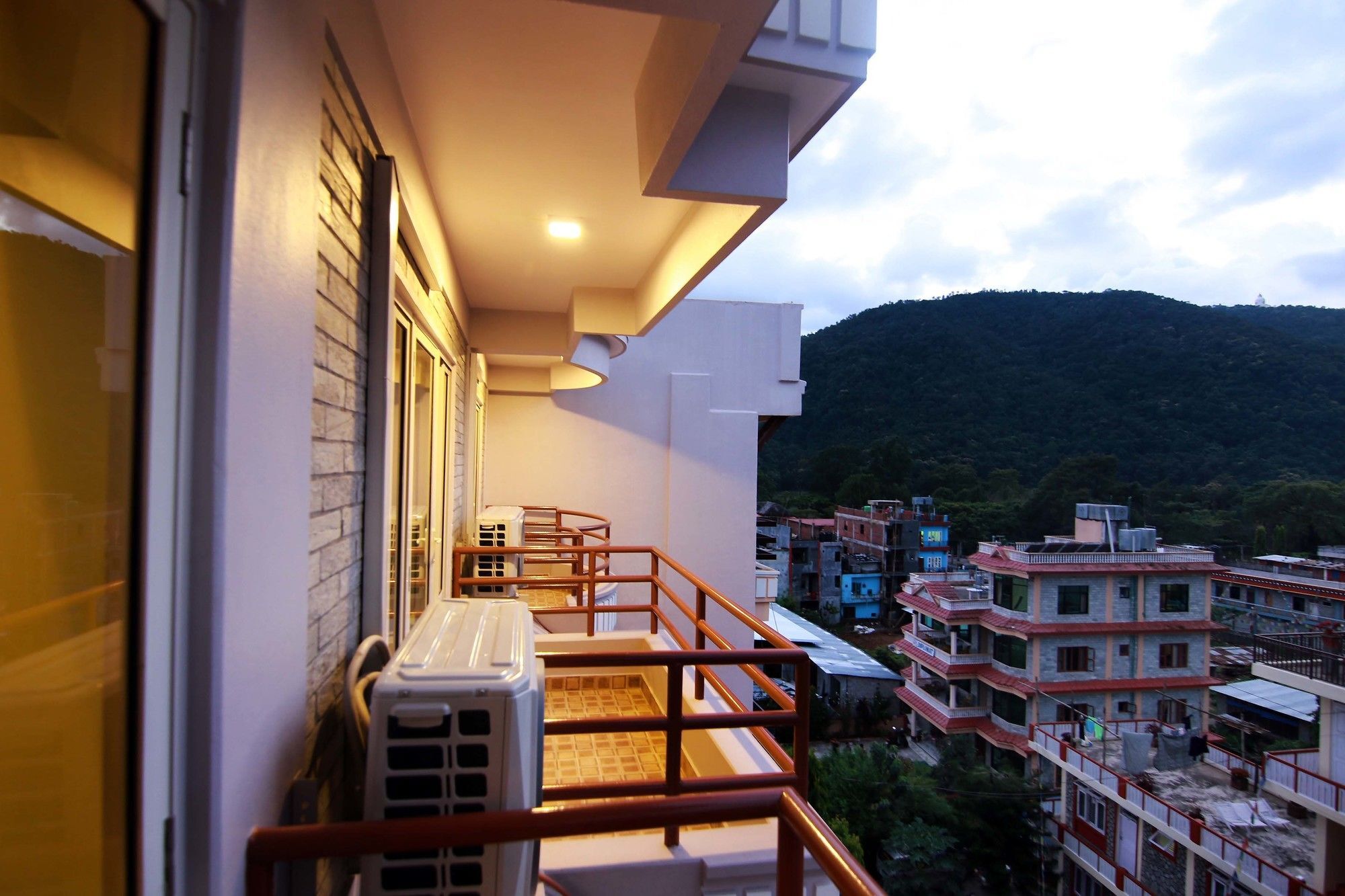 My Hotel Pokhara Buitenkant foto