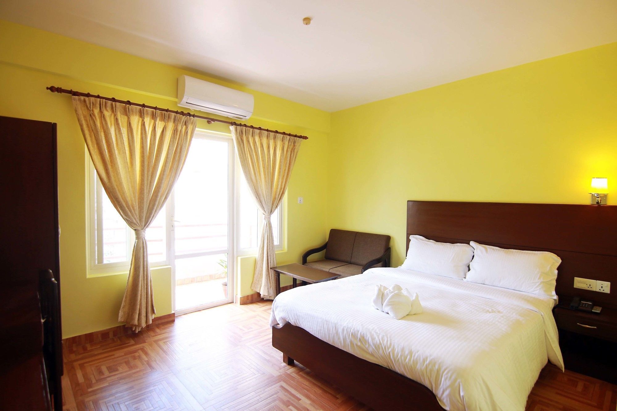 My Hotel Pokhara Buitenkant foto