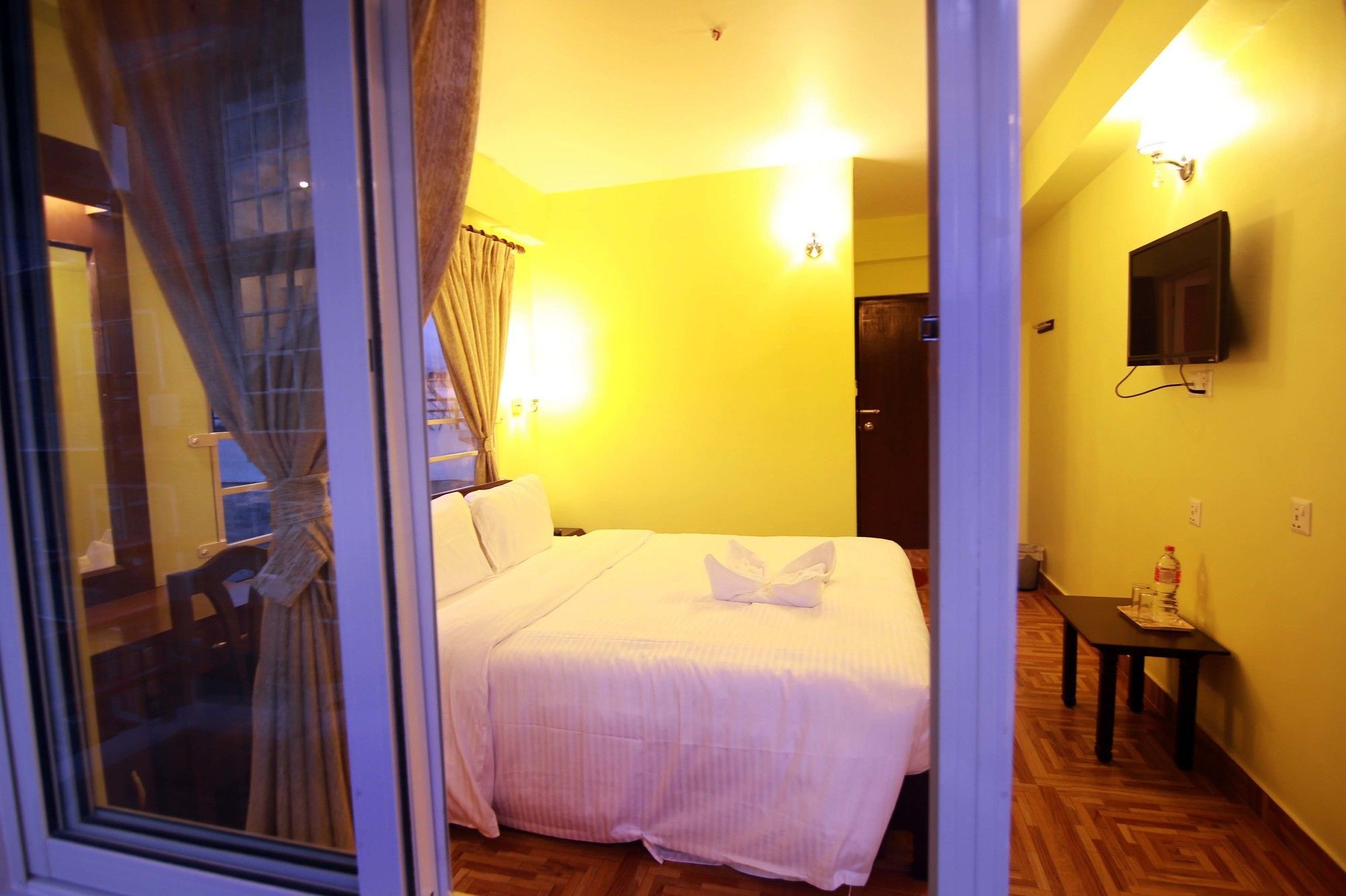 My Hotel Pokhara Buitenkant foto